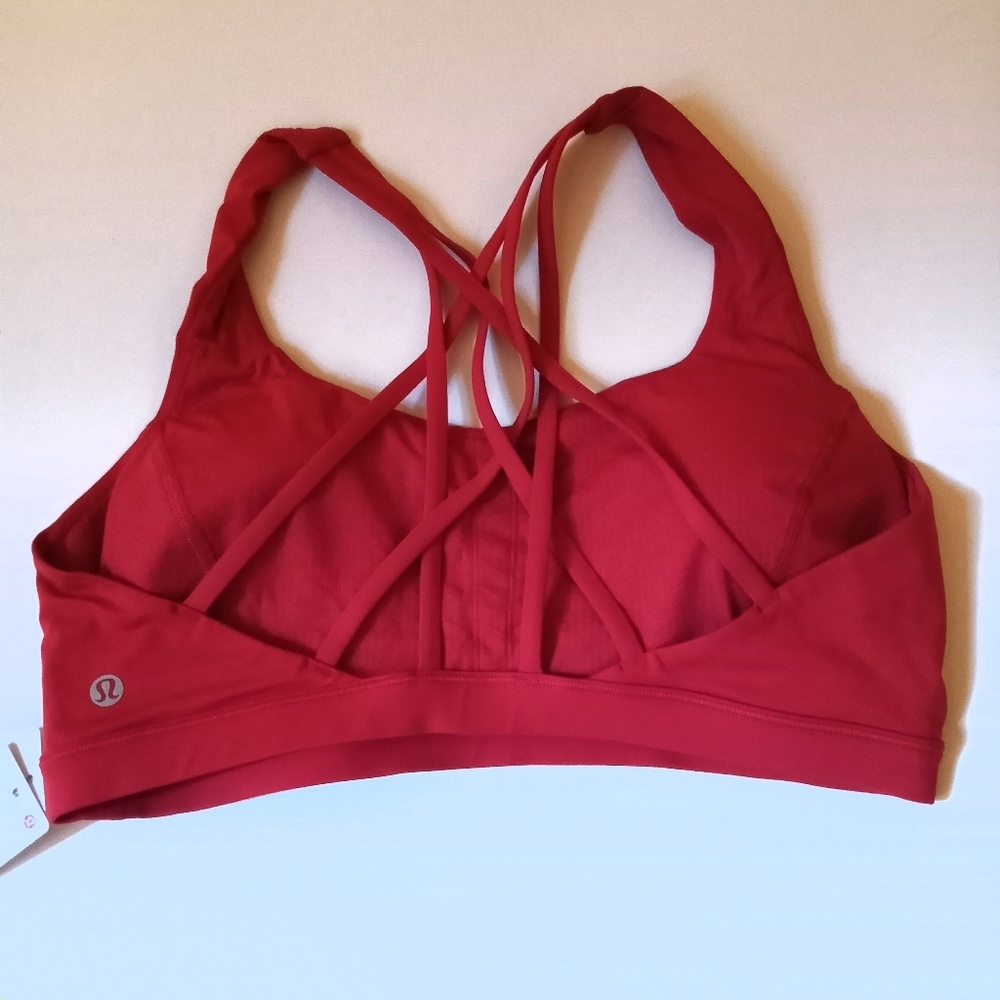 Lululemon | Free to Be Serene Bra